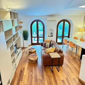 Ginori - Private Apartment